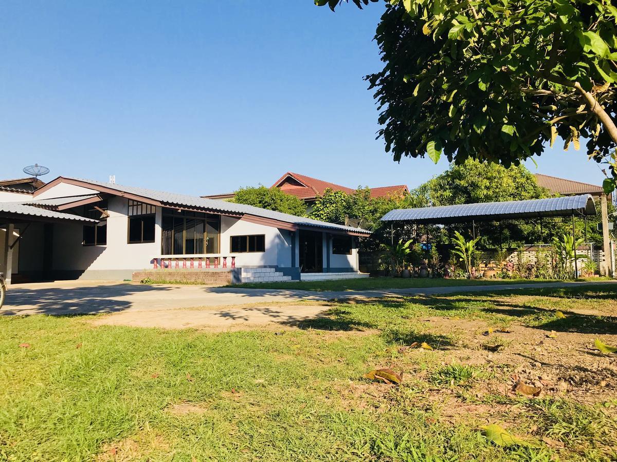 Winter House Chiang Rai Hotel Ngoại thất bức ảnh