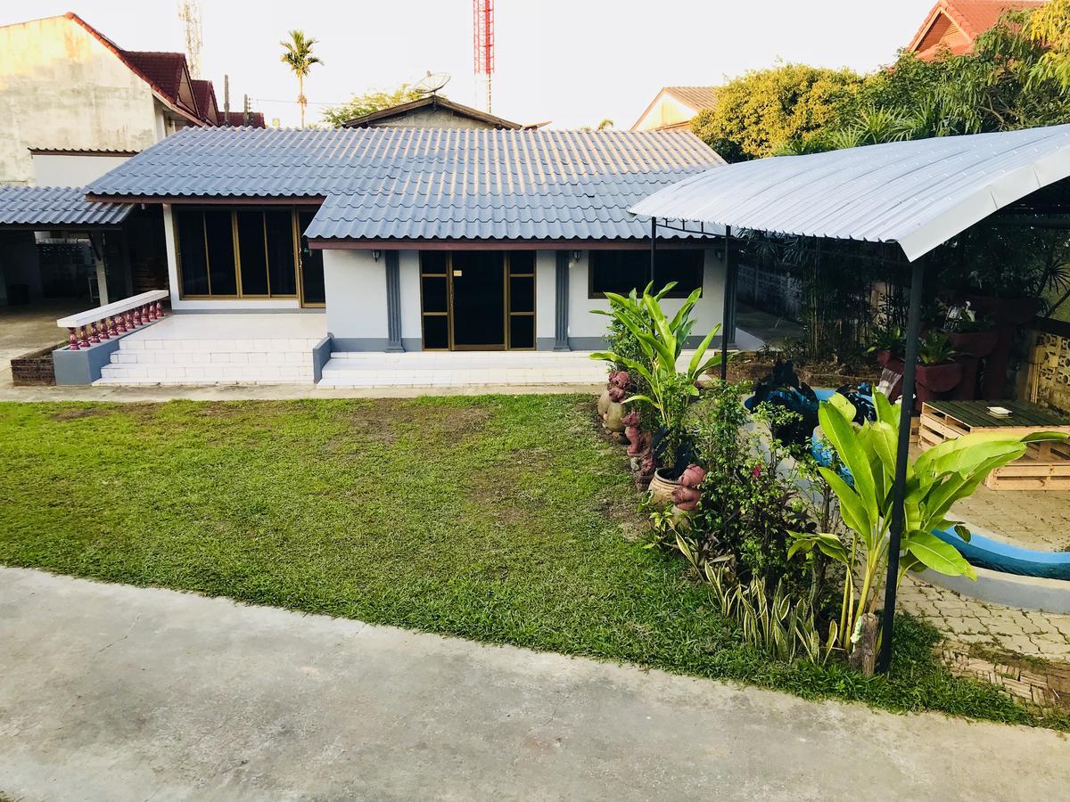 Winter House Chiang Rai Hotel Ngoại thất bức ảnh
