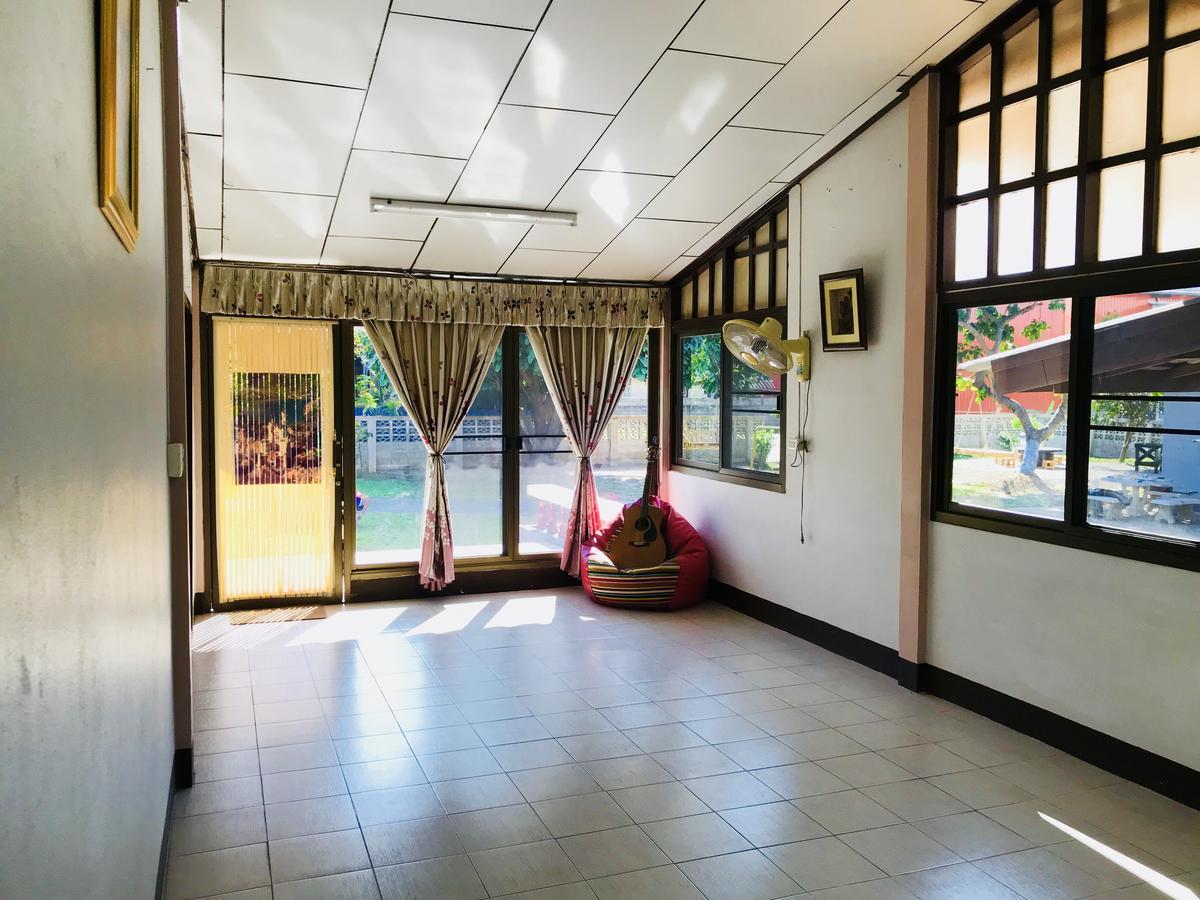 Winter House Chiang Rai Hotel Ngoại thất bức ảnh
